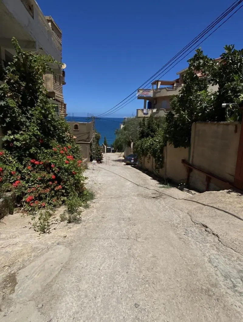 Villa à deux pas de la plage à Tighremt – Toudja, Béjaïa