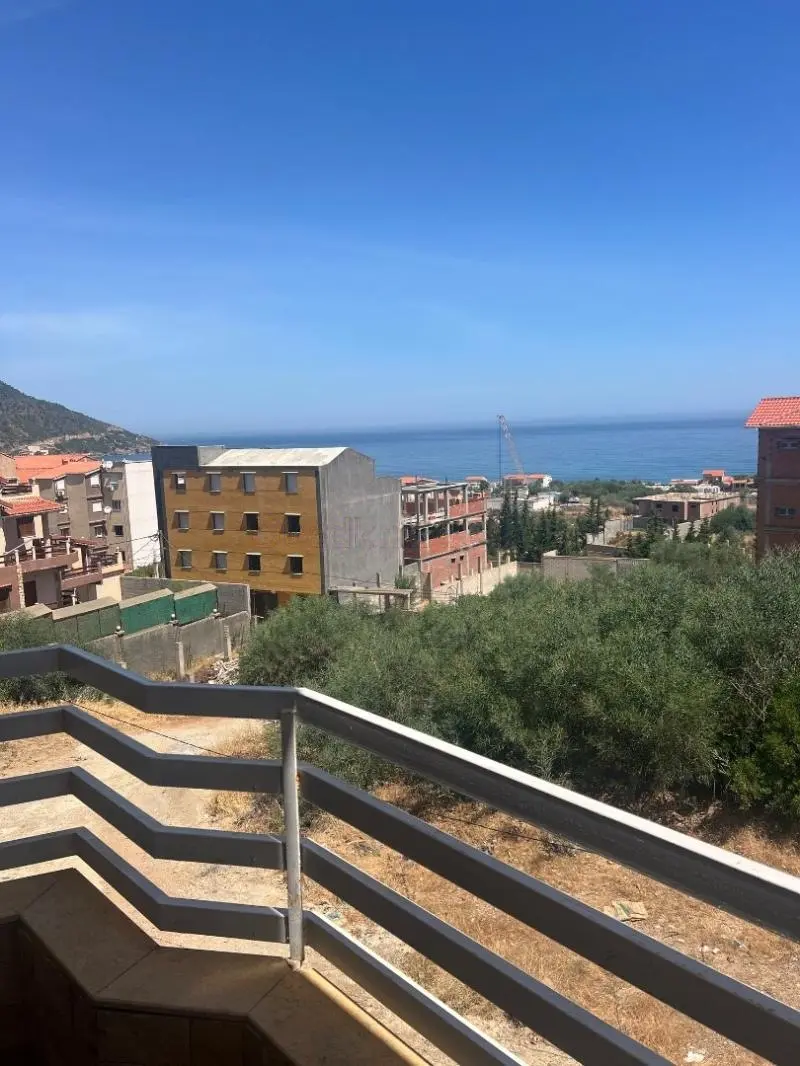 Villa en bord de mer avec piscine – Béjaïa Centre, Béjaïa