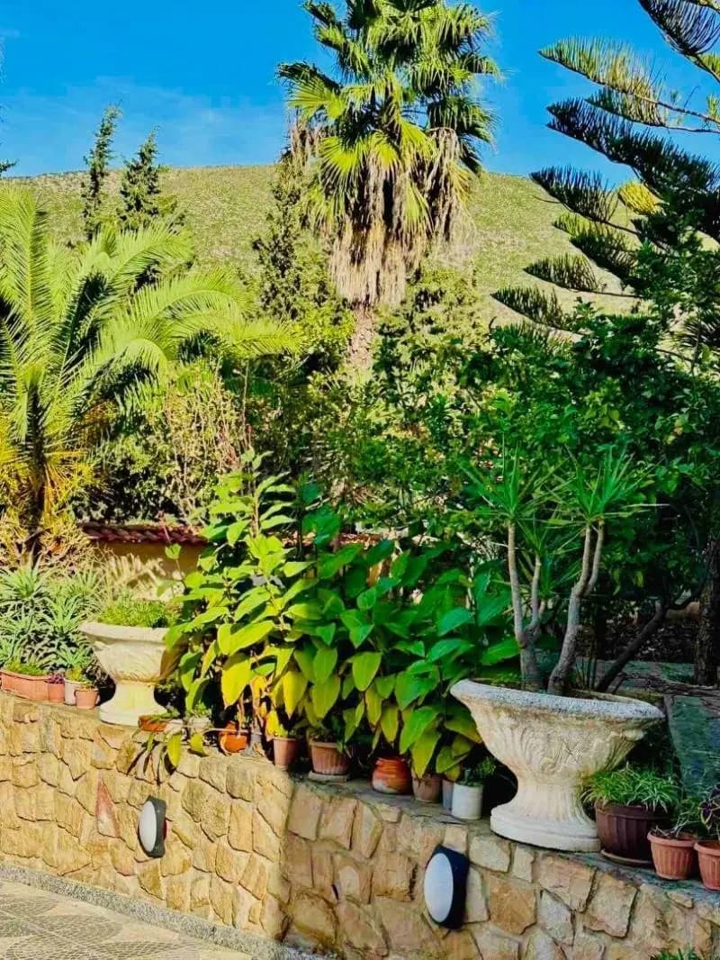 Villa avec piscine sur 875 m² de terrain – photo 5