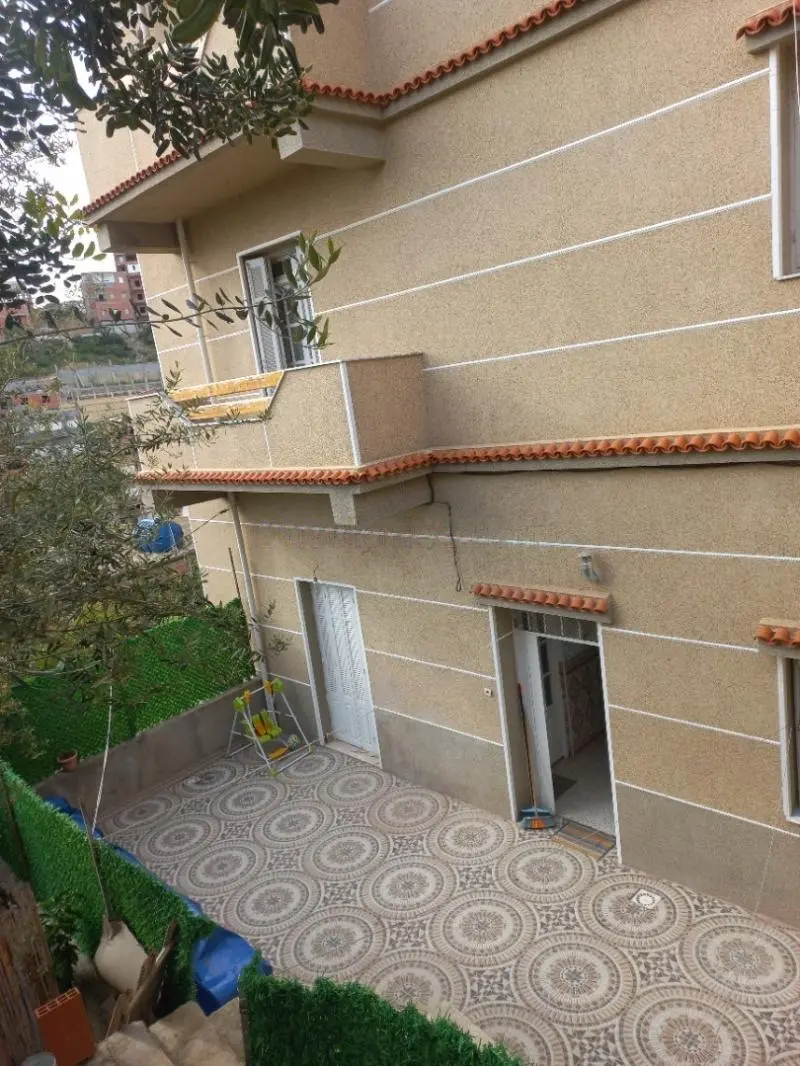 Villa R+2 sur 720 m² avec grand jardin – photo 5