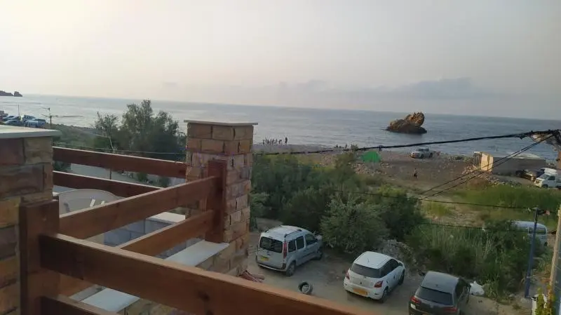 Maison au bord de la plage de Tighremt – photo 2