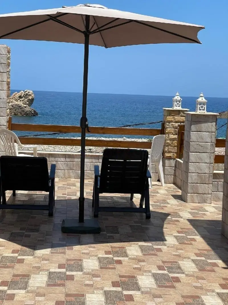 Maison au bord de la plage de Tighremt – photo 6